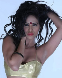 Poonam Pandey